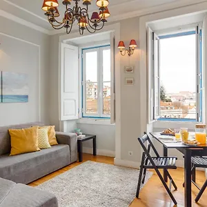 Bright Tailor Made By The Castle Appartamento Lisbona